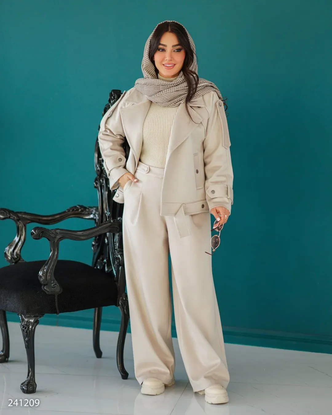 پالتو کوتاه زنانه مدل شادلین