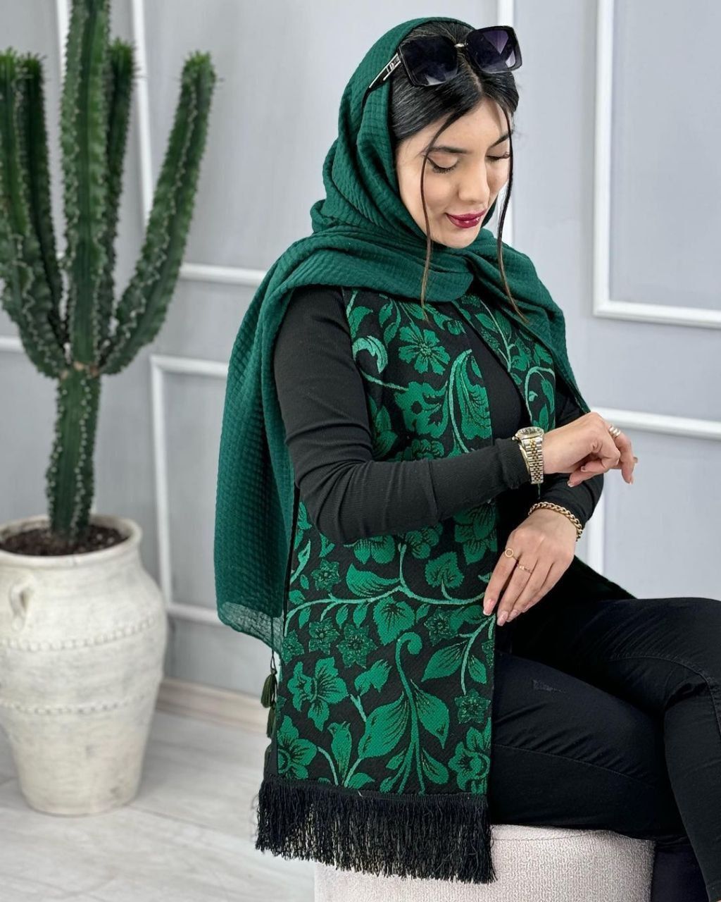 جلیقه مجلسی زنانه طرح ترمه