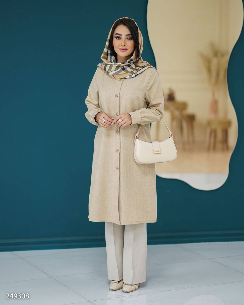 مانتو زنانه مدل آیسین