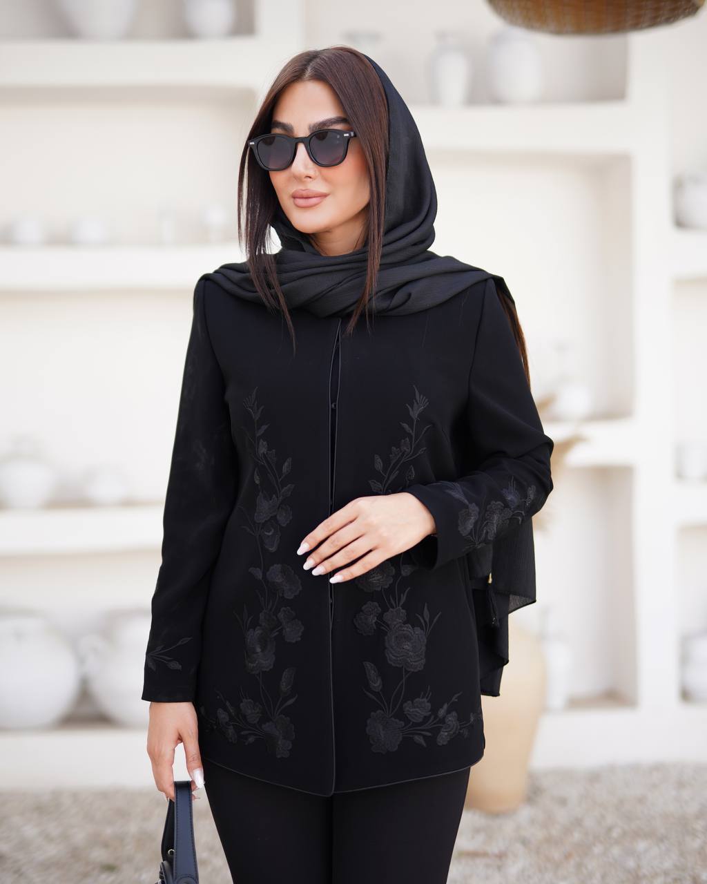 مانتو کرپ گلدوزی زنانه مدل نگار
